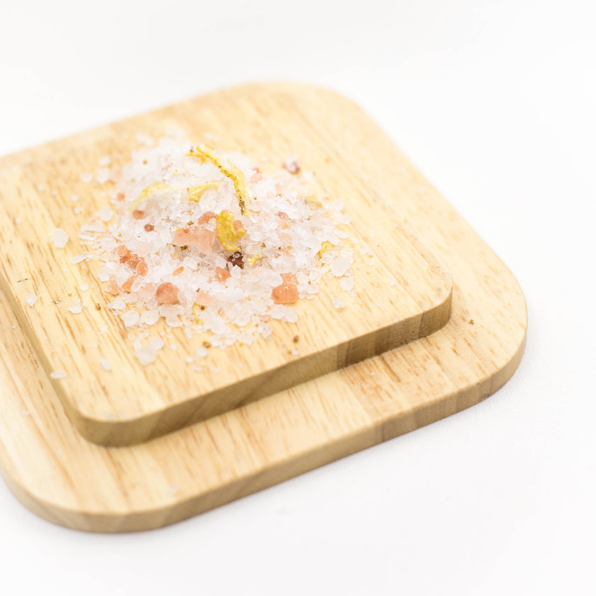 Sels de bain roses de l'Himalaya au Yuzu (8 oz)