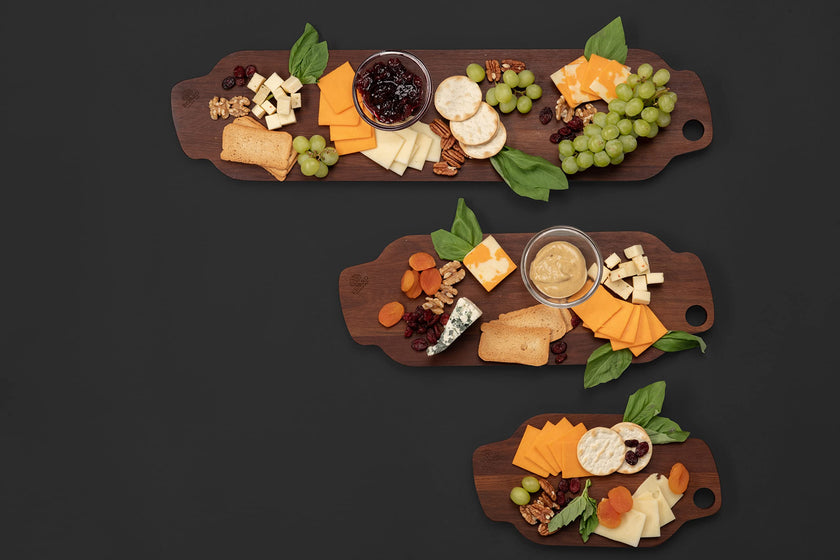 Berard - Cutting Board INVITATION Small 30x15.6x2cm Walnut