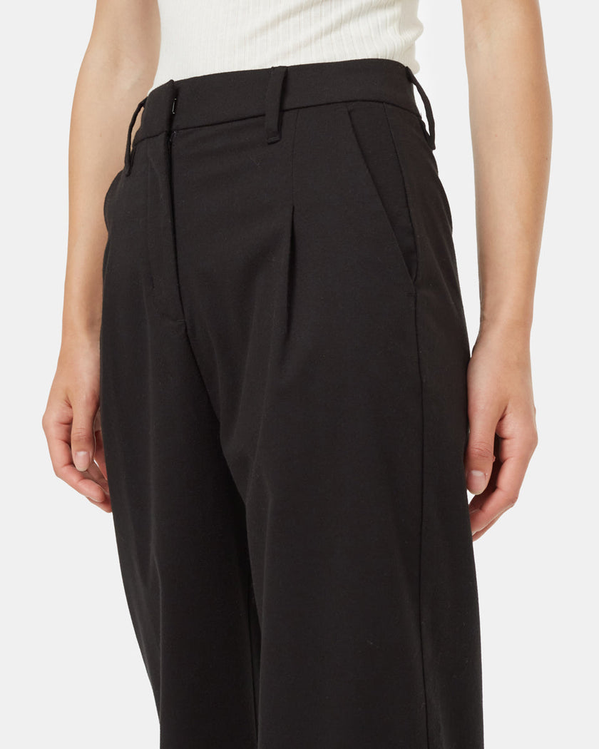 Soft EcoTwill Pleat Front Pant