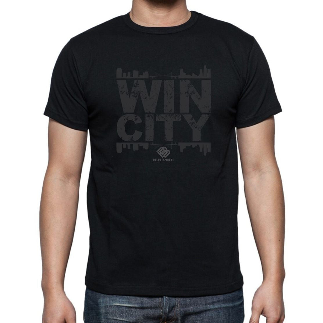 T-shirt WIN CITY BLACK OUT