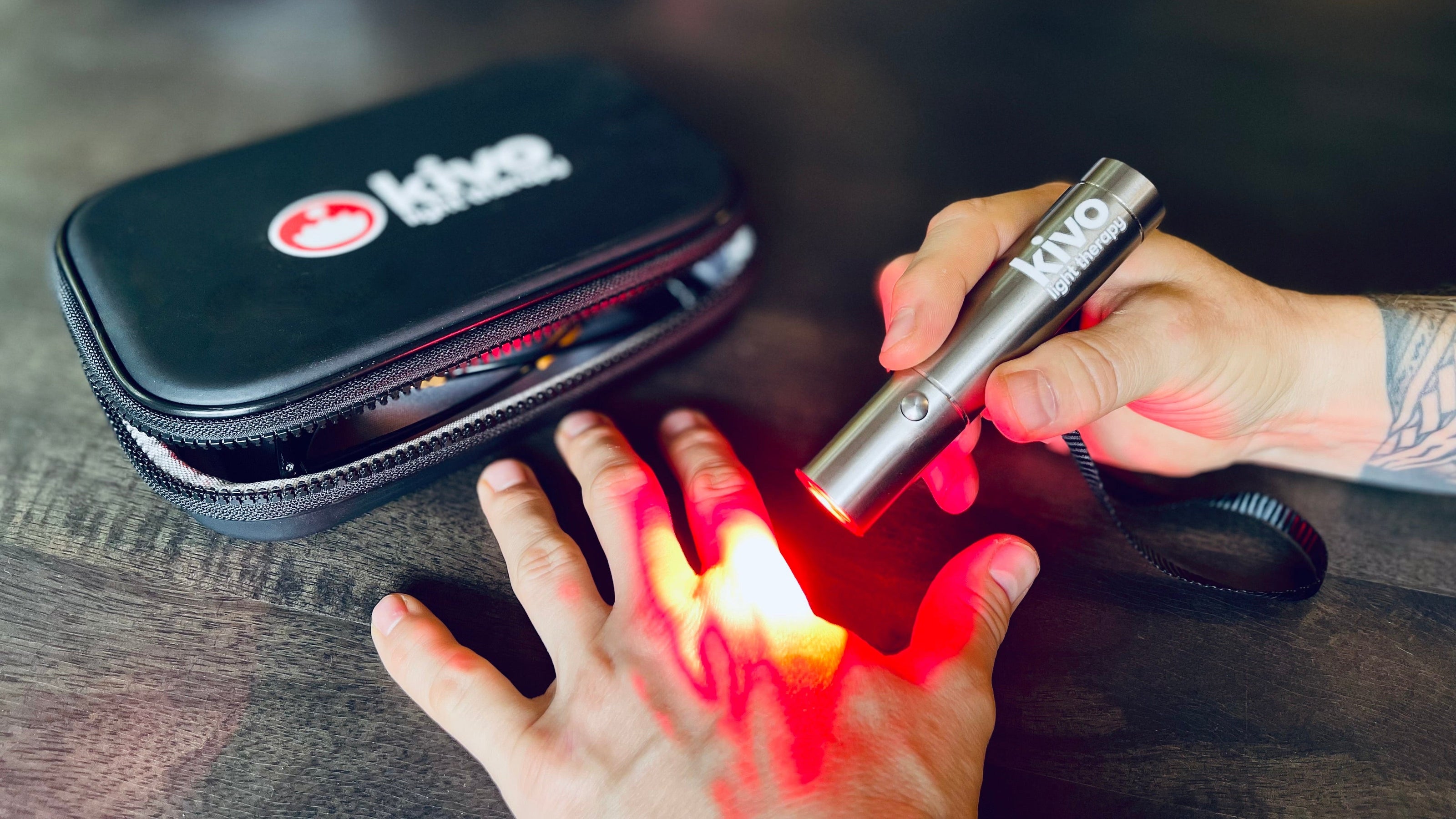 Kivo Pro Red & Blue Light Therapy Flashlight