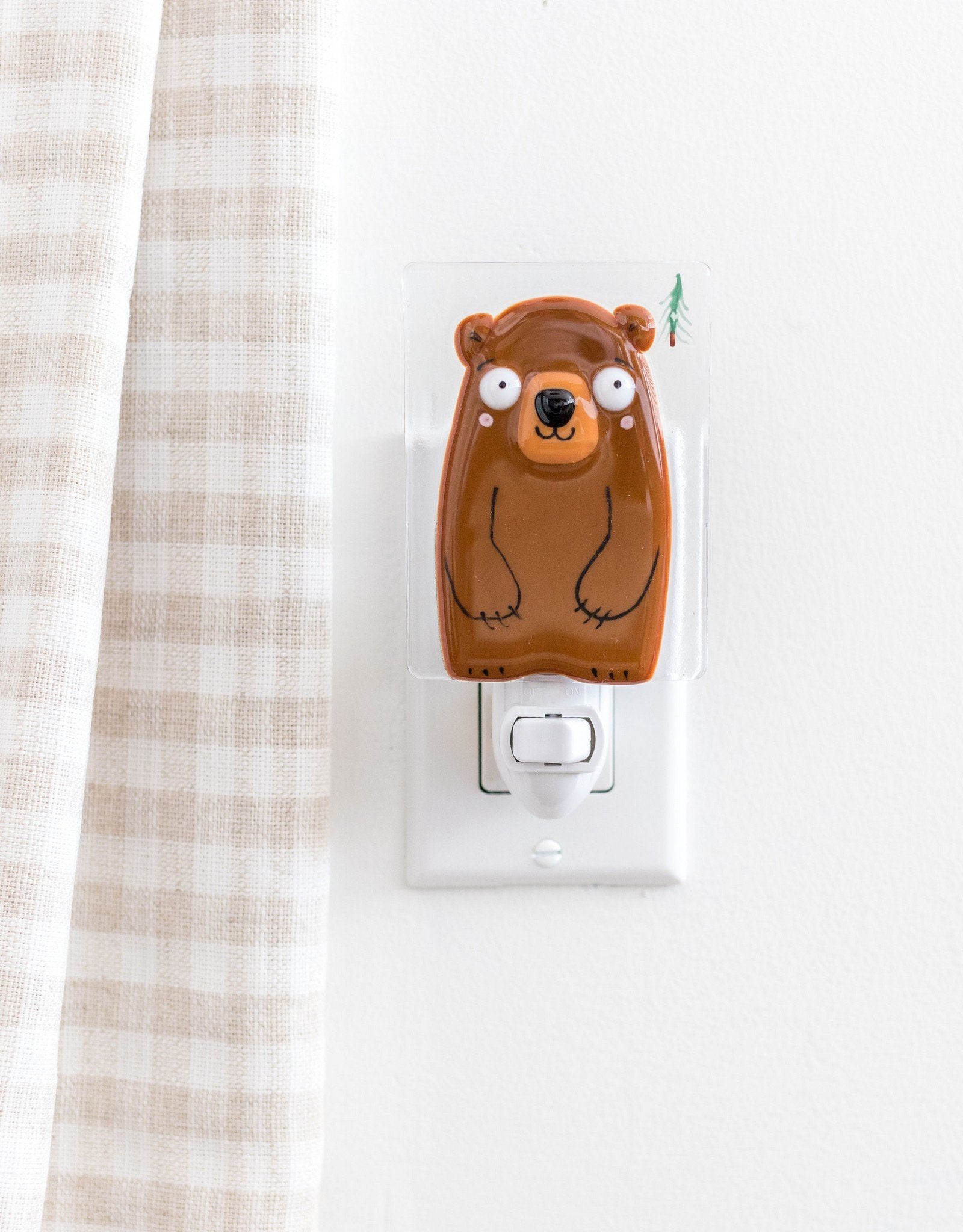 Night Light - Wilson the Brown Bear - Veille sur toi