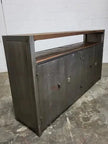 Buffet industriel en bois recyclé et acier brut