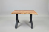 Bureau de Travail en Bois D'acacia massif sur patte en acier noir