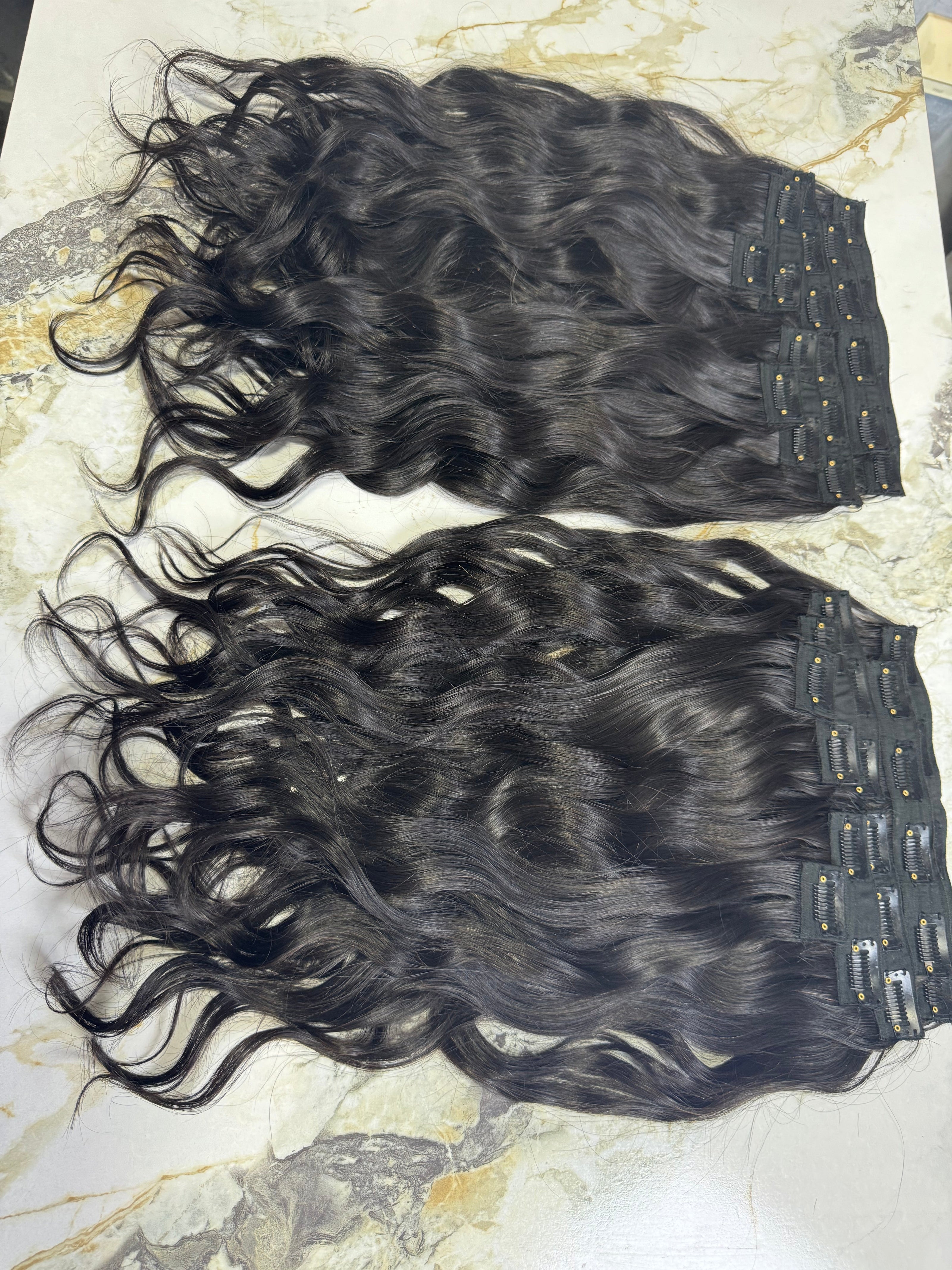 Ensemble de extensions à clipser en cheveux indiens vierges ondulés