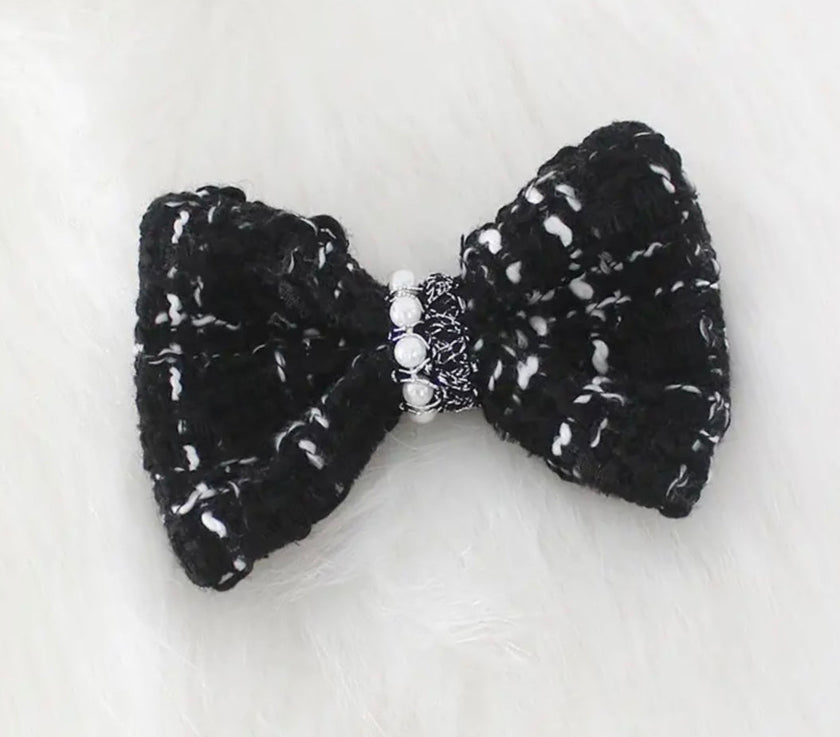 Victoria Dog Hair Bow | Hair Accessory