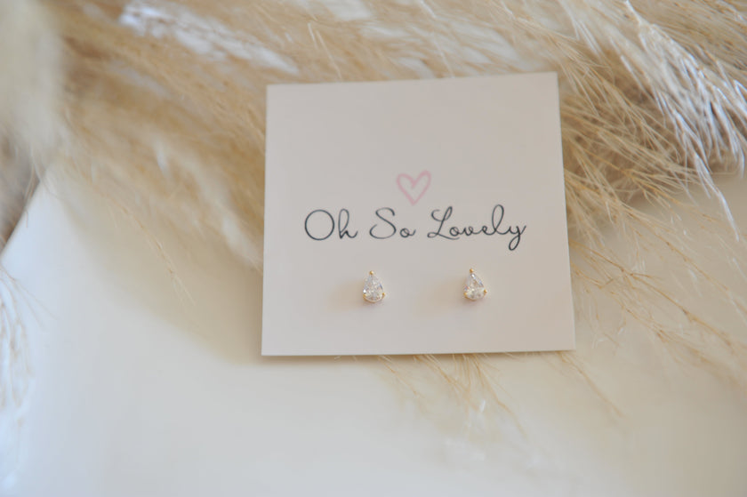 Bonita Teardrop Studs
