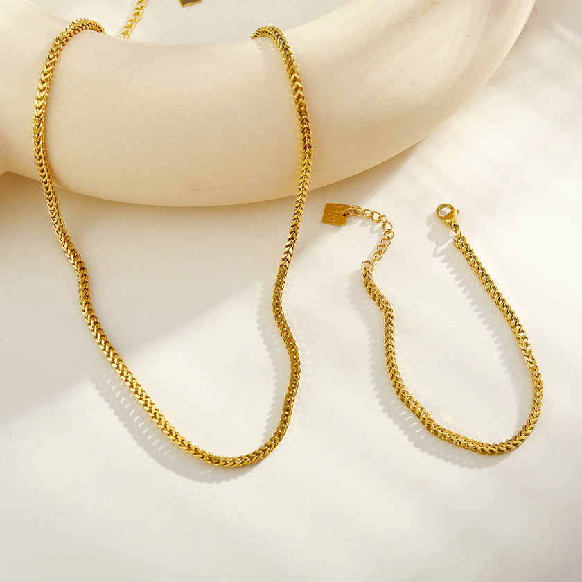 Collier CAMI en chaîne cubaine dorée