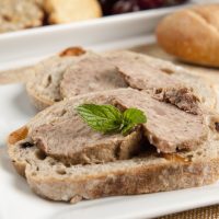 Terrine aux magrets de canard, foie gras et armagnac