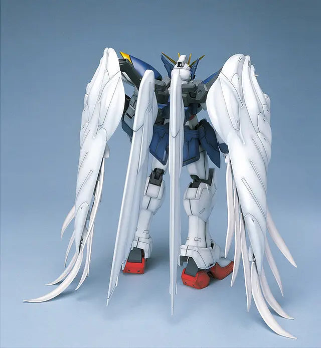 PG 1/60 Wing Gundam Zero Custom