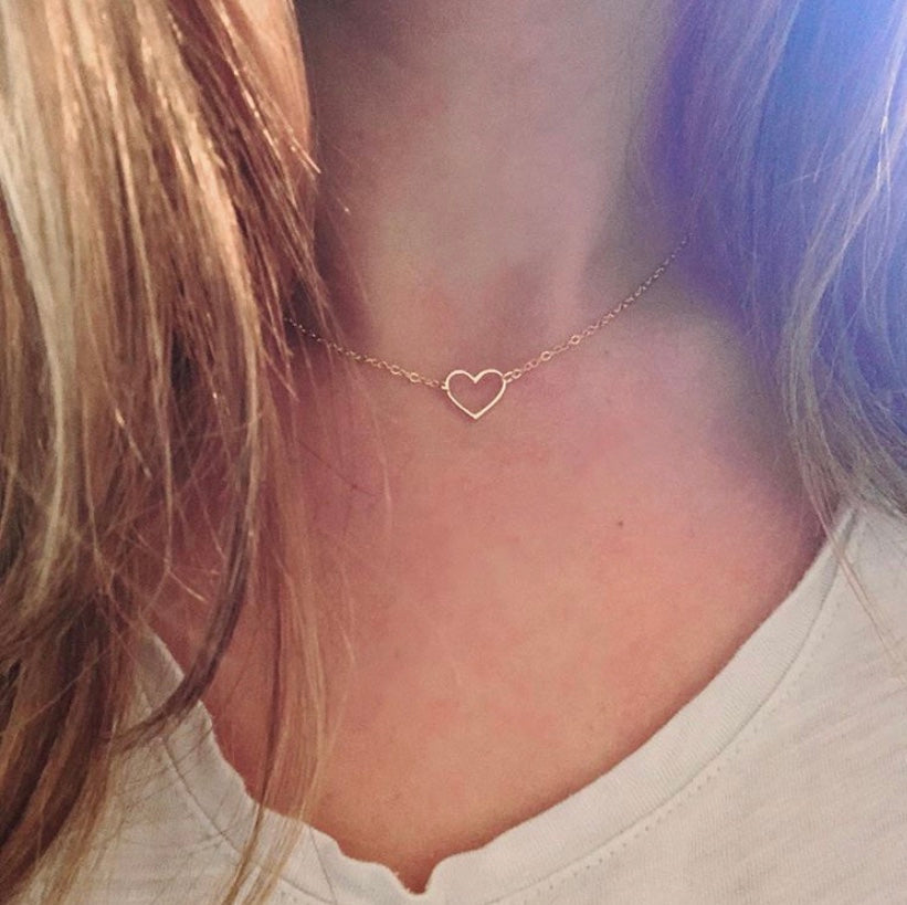 Open heart Choker