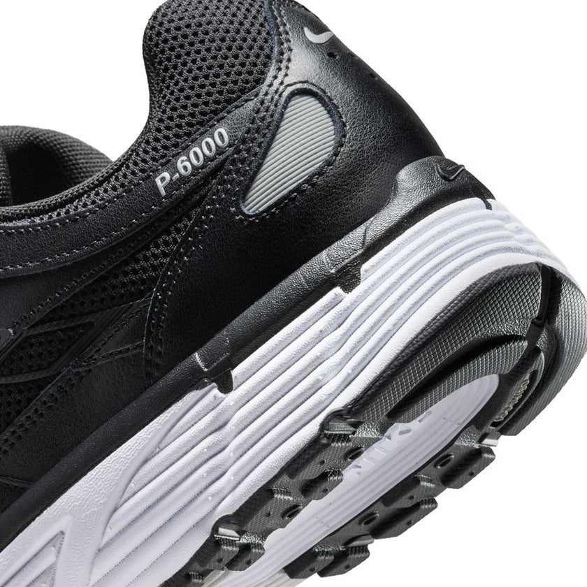 M Nike P-6000 CD6404-026