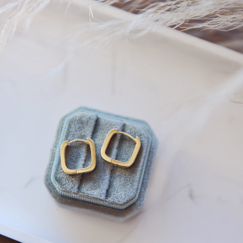Gianna Square Hoops