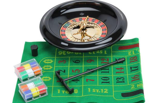 CHH Games - 12 Inch Roulette Set