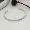 CHIMAKAK Silver (White Gold): Star-Engraved Zirconia Embedded Band Bracelet