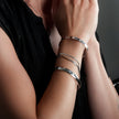 CHIMAKAK Silver (White Gold): Star-Engraved Zirconia Embedded Band Bracelet