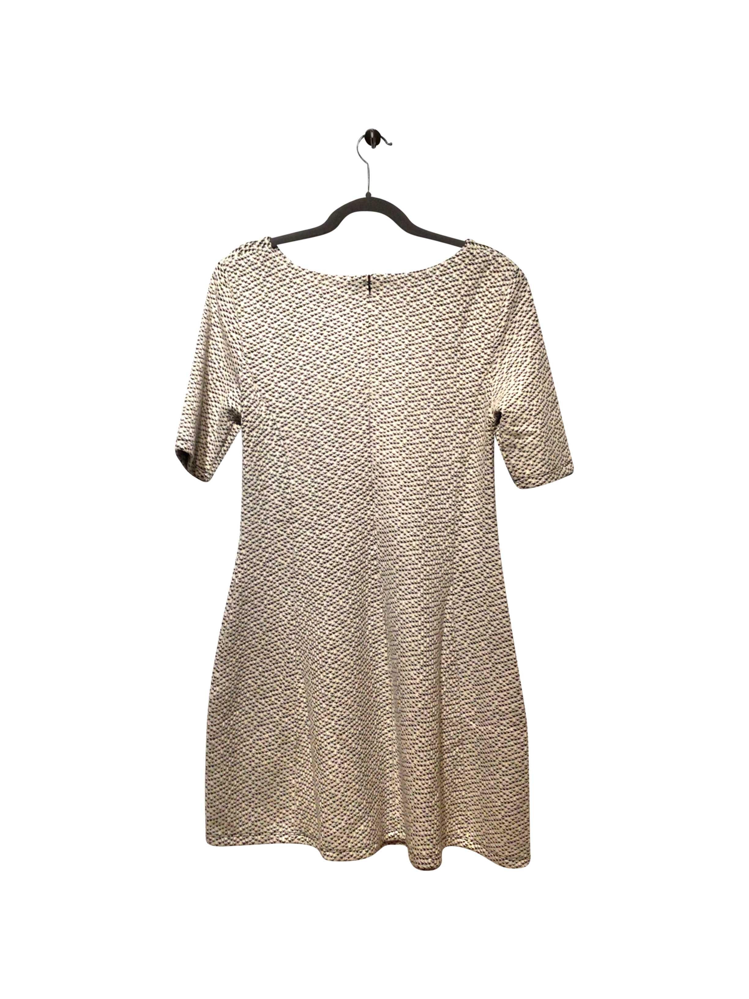 COCO & TASHI Regular fit Shift Dress in White  -  L