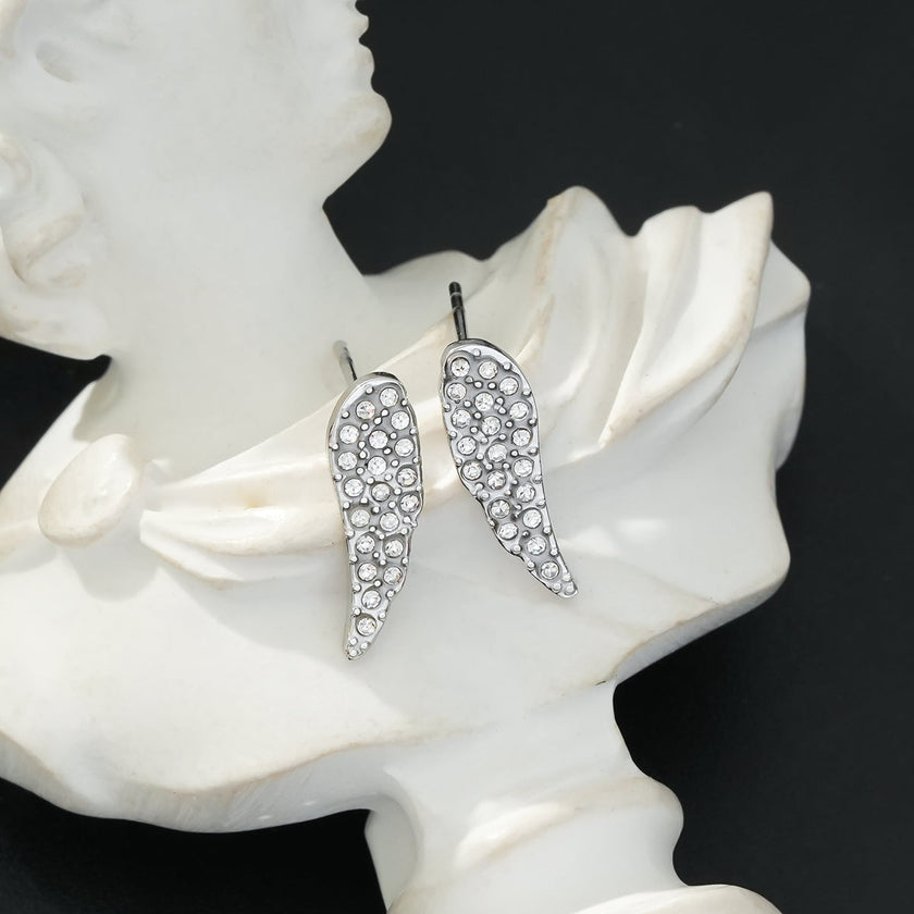 COMPTON Or Blanc (Ton Argenté) : Boucles d'oreilles en forme d'aile pavées de zircons scintillants – Élégance et brillance pour toutes les occasions.