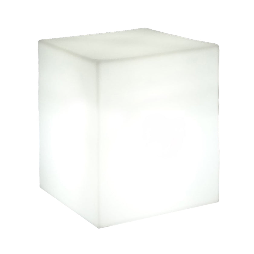 Cuby<br> Solar & Rechargeable Cube Lamp