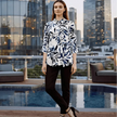 Chemise blanc motif bleu