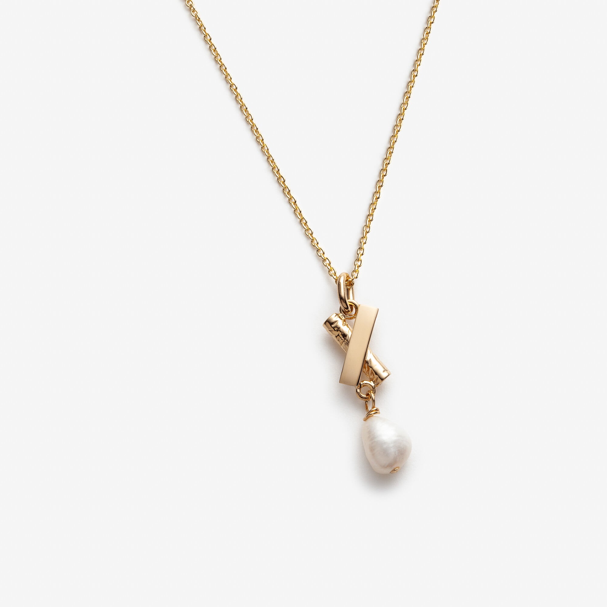 Loyale - Collier avec pendentif en forme de X