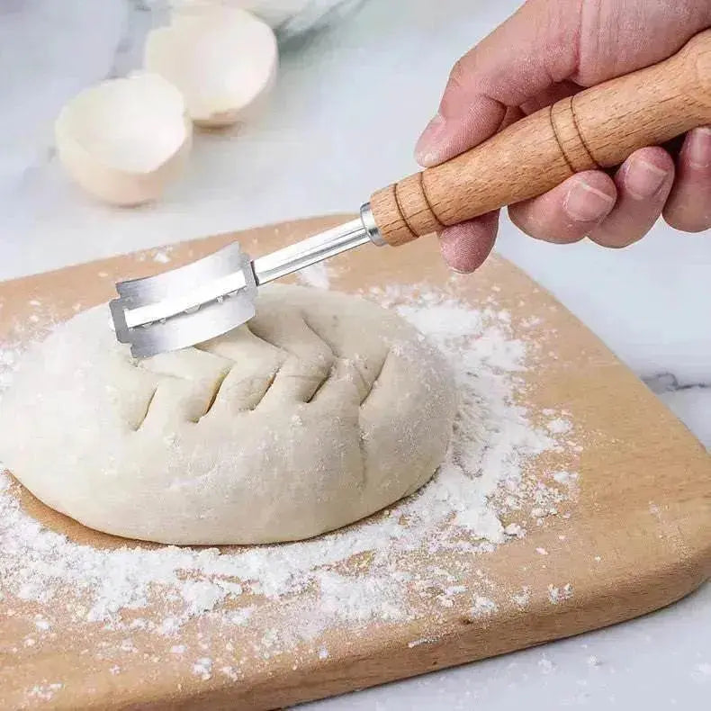 Creative Style Wooden Handle Arc Bread Stainless Steel Cutter Knife
