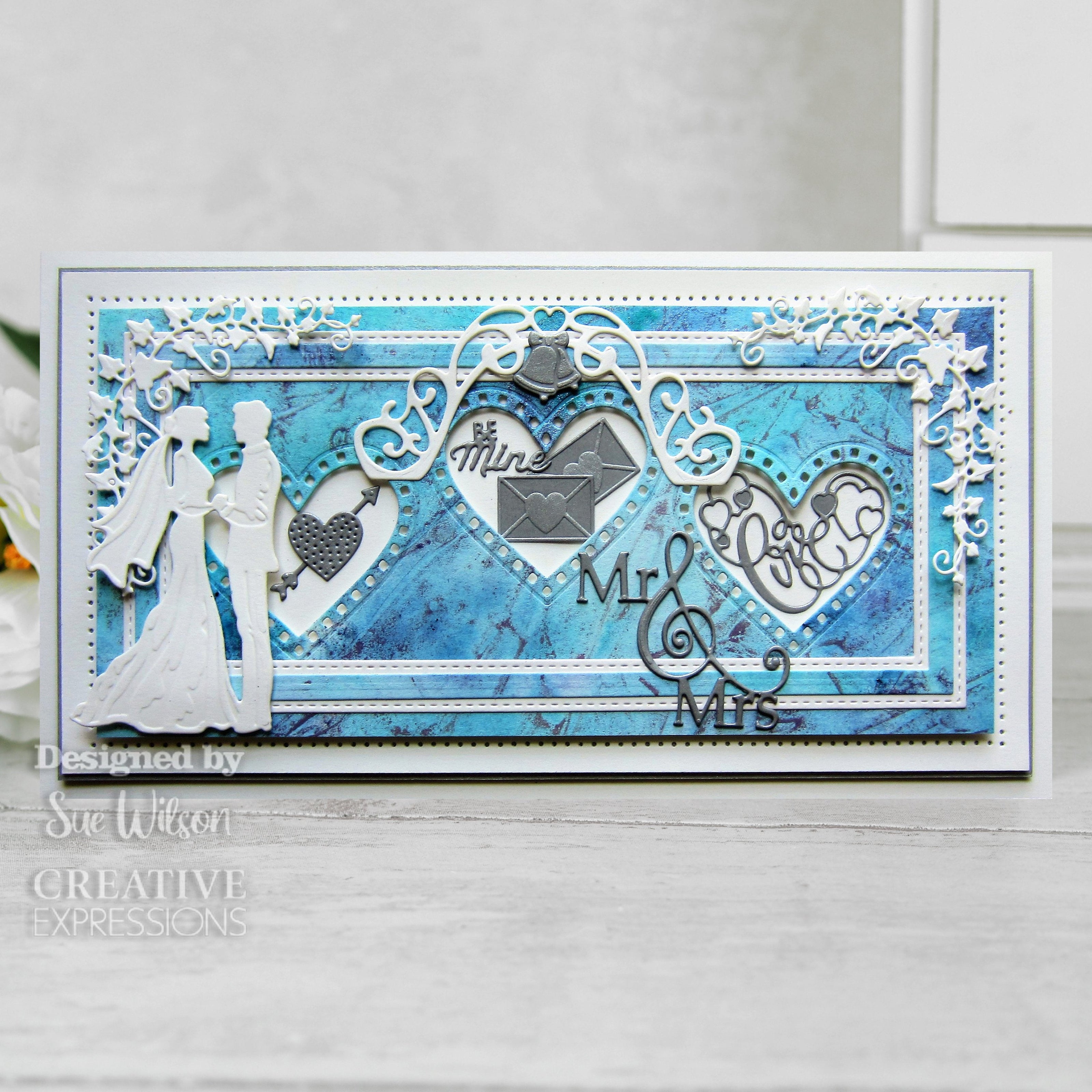 Creative Expressions Sue Wilson Finishing Touches Heart Accessories Craft Die