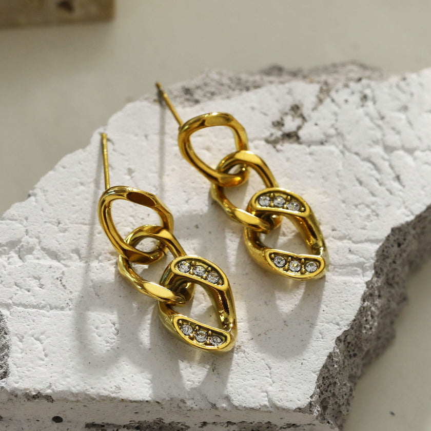 Boucles d'oreilles pendantes CUBA en chaîne cubaine et zircone.