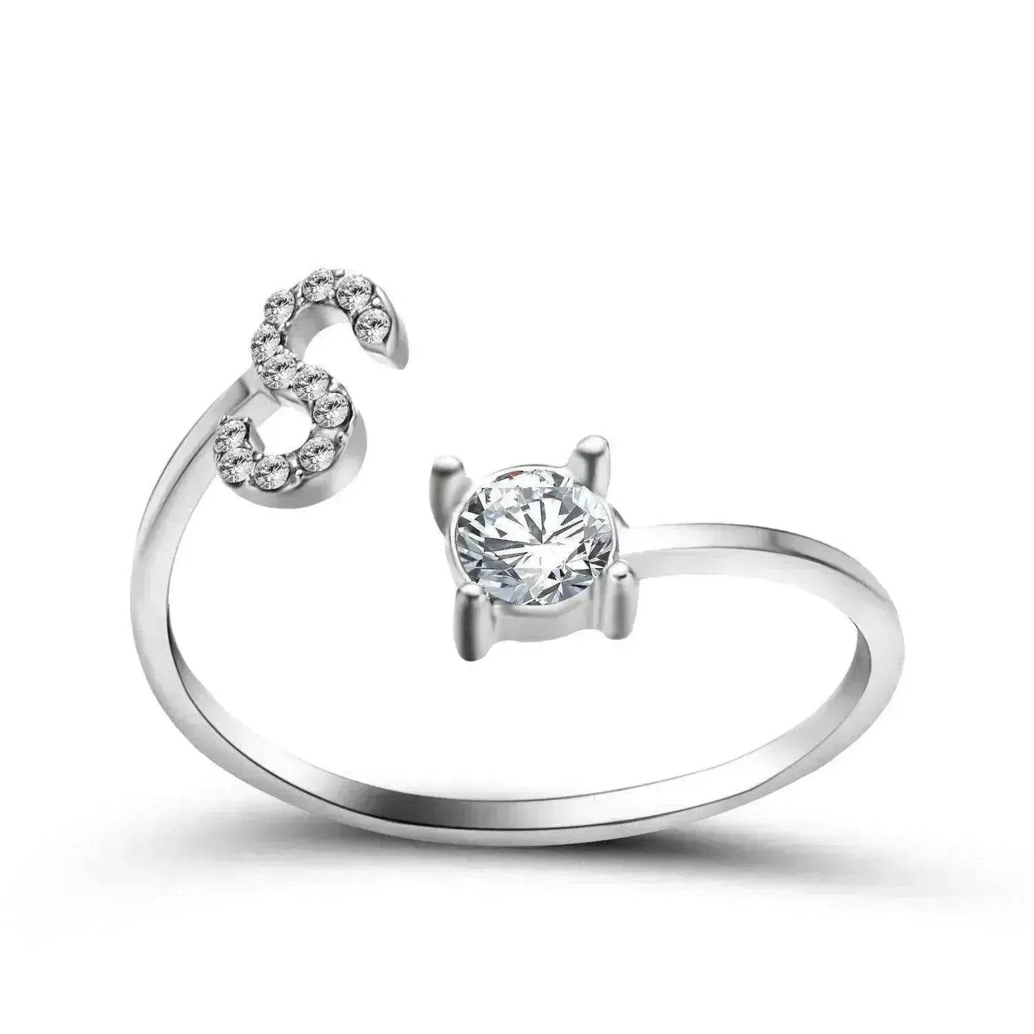 Customizable 26-Letter Ring: Fashionable & Elegant Jewelry