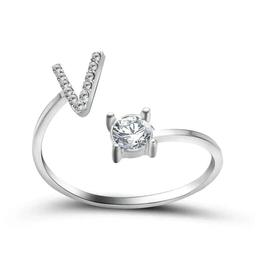 Customizable 26-Letter Ring: Fashionable & Elegant Jewelry