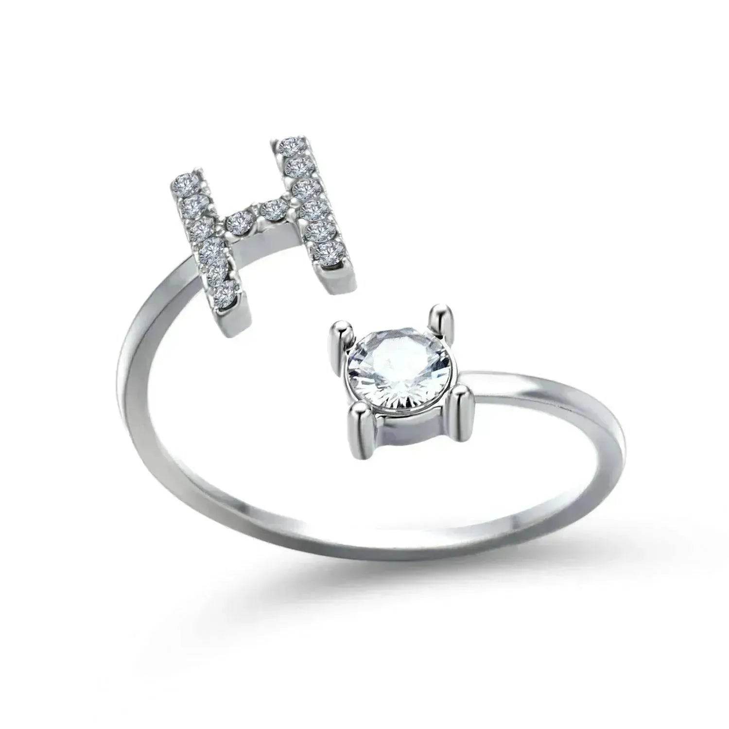 Customizable 26-Letter Ring: Fashionable & Elegant Jewelry