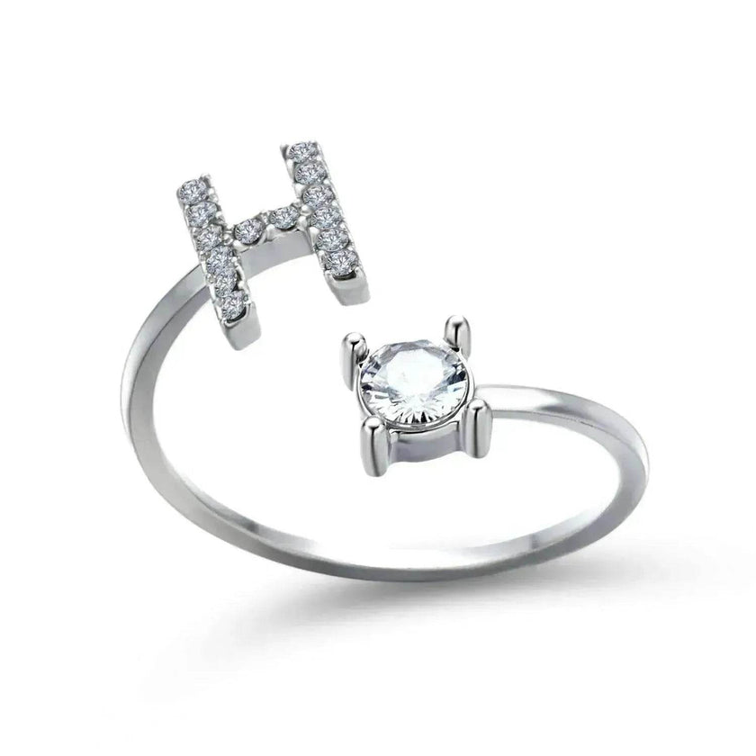 Customizable 26-Letter Ring: Fashionable & Elegant Jewelry