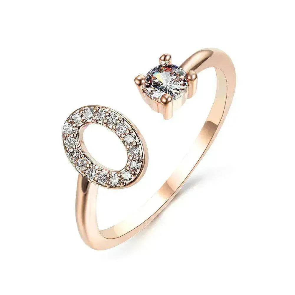 Customizable 26-Letter Ring: Fashionable & Elegant Jewelry