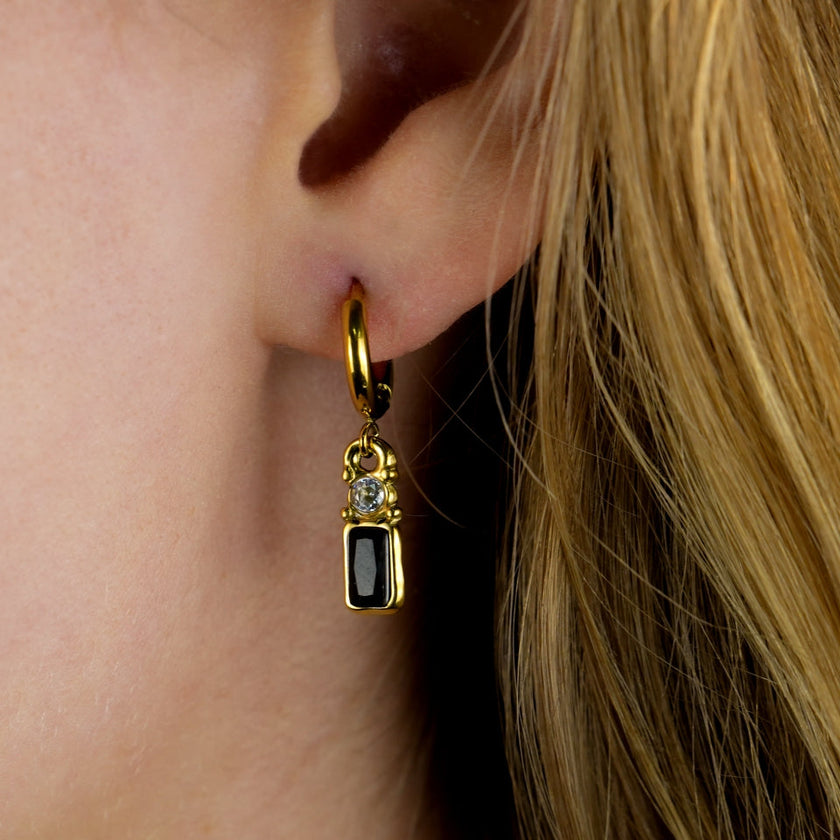 Boucles d'oreilles créoles DALAL, style vintage, avec cristaux noirs et zirconiums.
