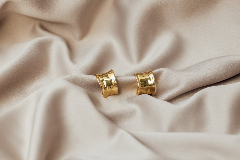 The Amelia Hoop Earrings ( Gold & Silver )