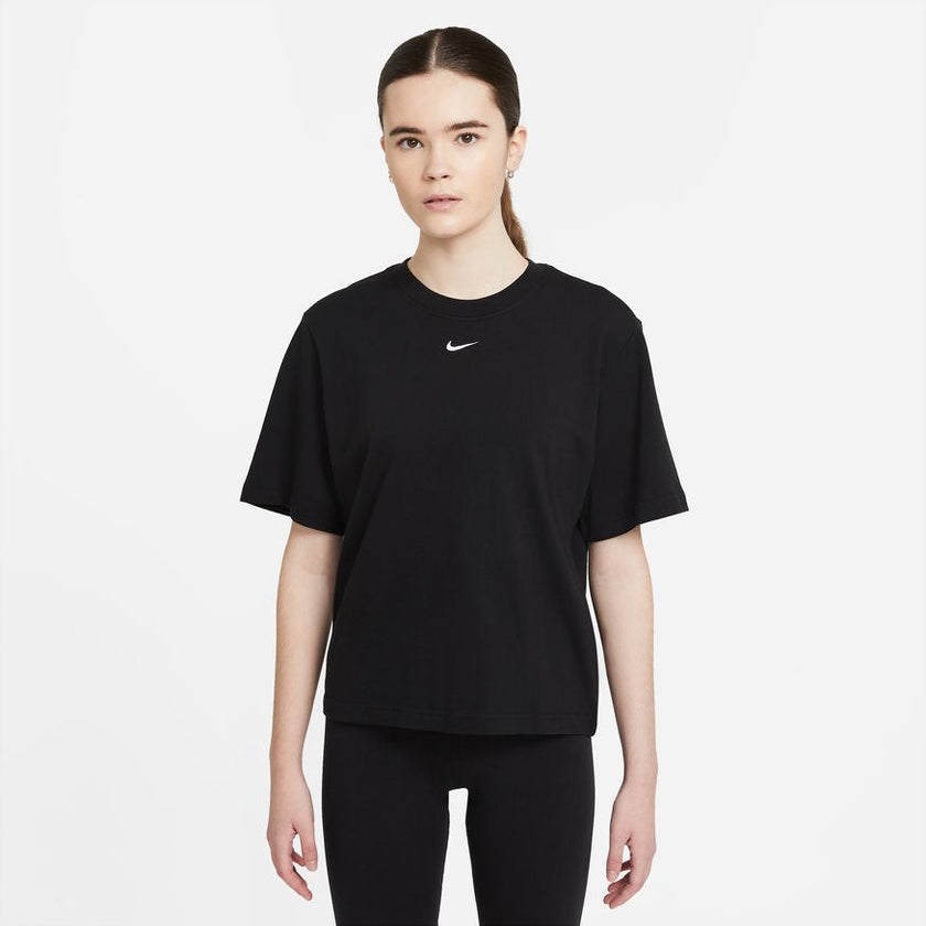 W Nike Sportswear Essential DD1237-010