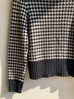 Liz Claiborne Black&White Hounds Tooth Turtleneck Sweater
