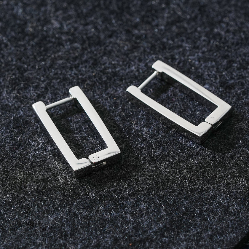 Style DELILAH: Rectangular Mini Hoop Earrings in Silver