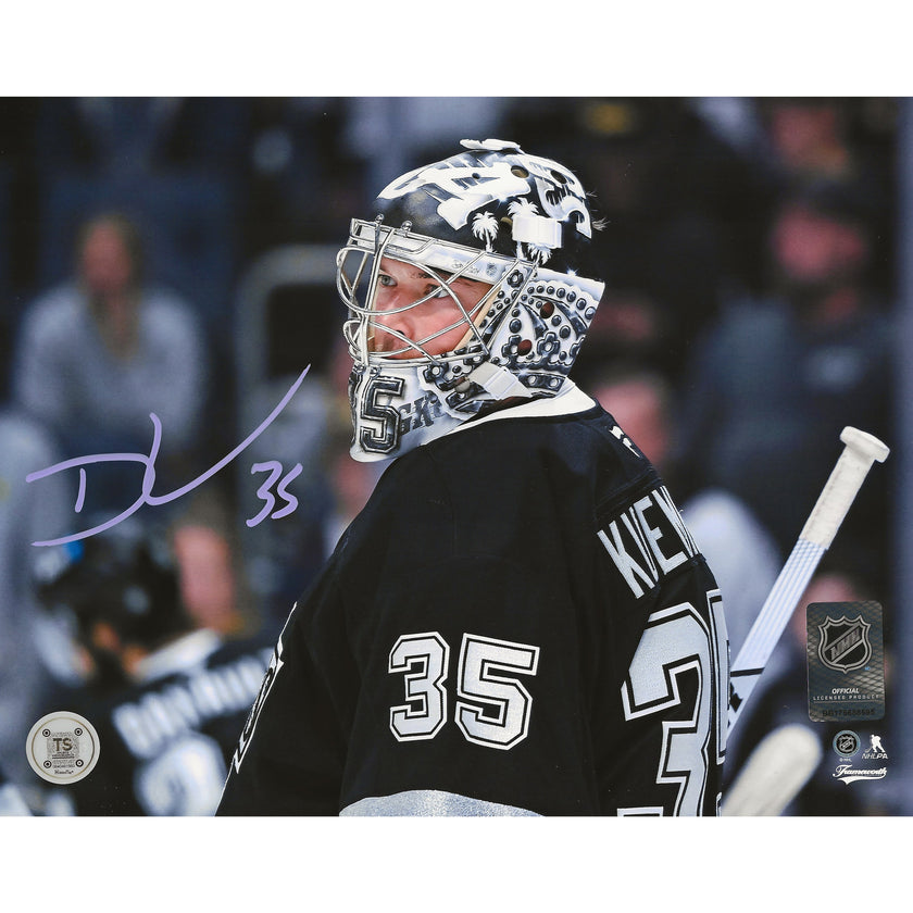Darcy Kuemper Autographed Los Angeles Kings Mask Close-Up 8x10 Photo