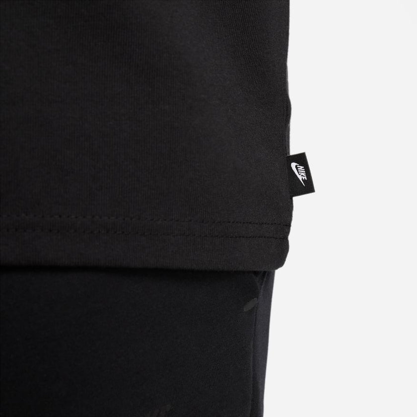 M Nike Sportswear Premium Essentials DO7392-010