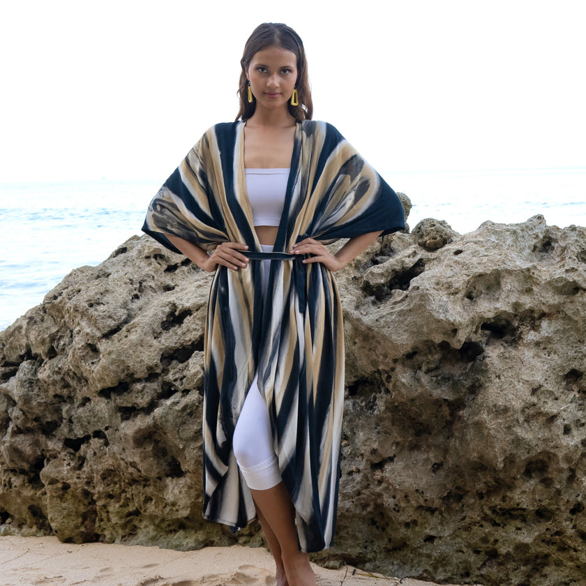 Bold Abstract Tie Dye Long Kimono In Grey & Gold