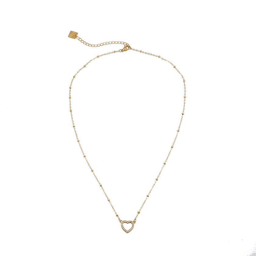Style CHERISH Or : Chaîne perlée rehaussée d'un élégant pendentif en forme de cœur pavé.