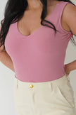 Bodysuit en rib col en V rose