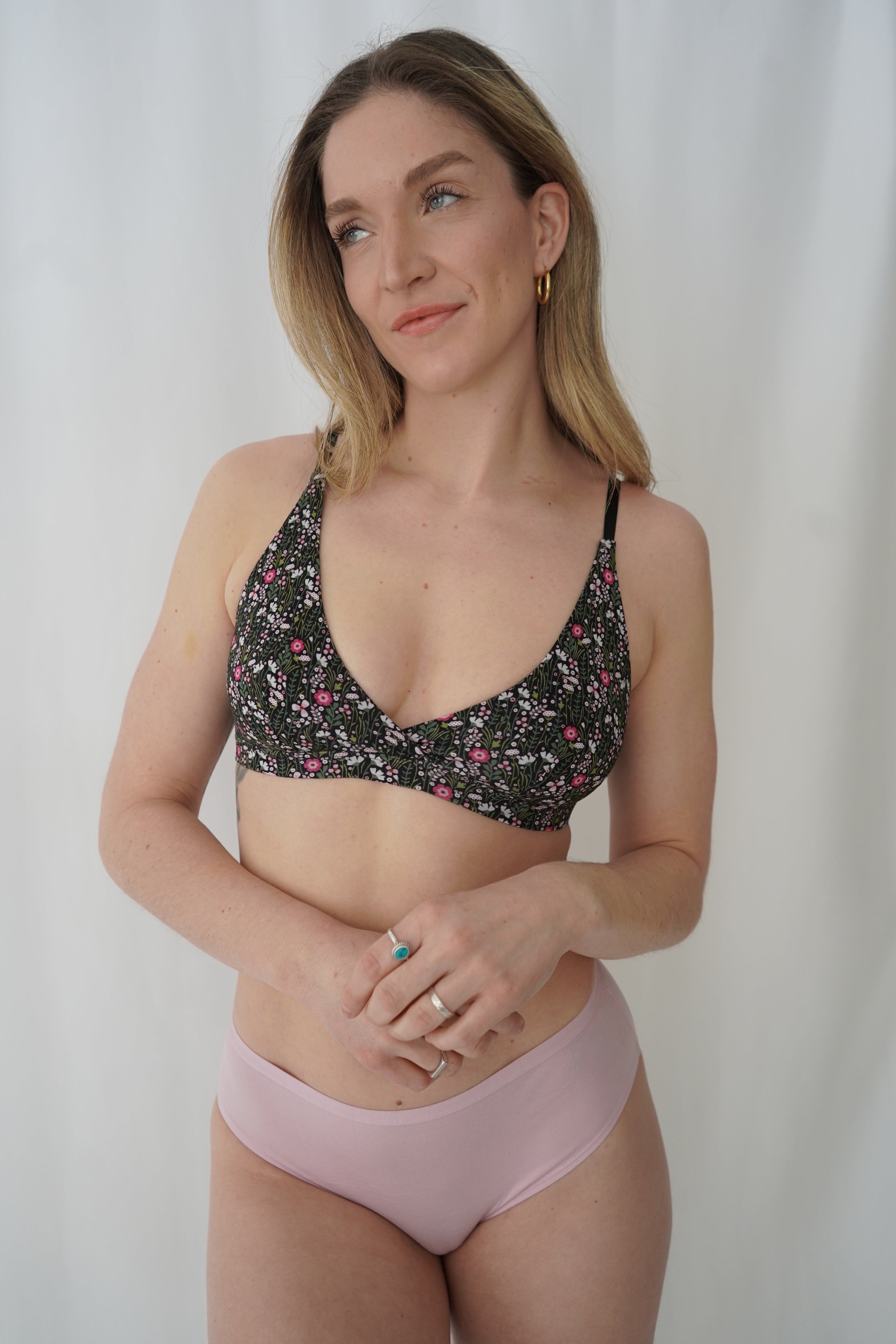 Bralette croisée avec attaches - Fleuri