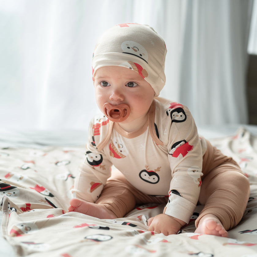 Bamboo Knot Hat (Snowy Faces Print)
