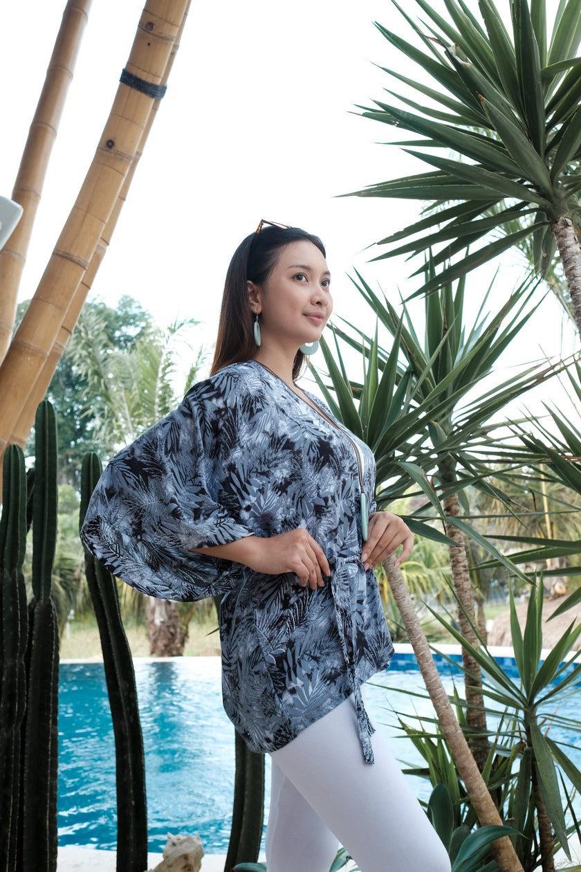 Fern Print Short Kimono - Grey