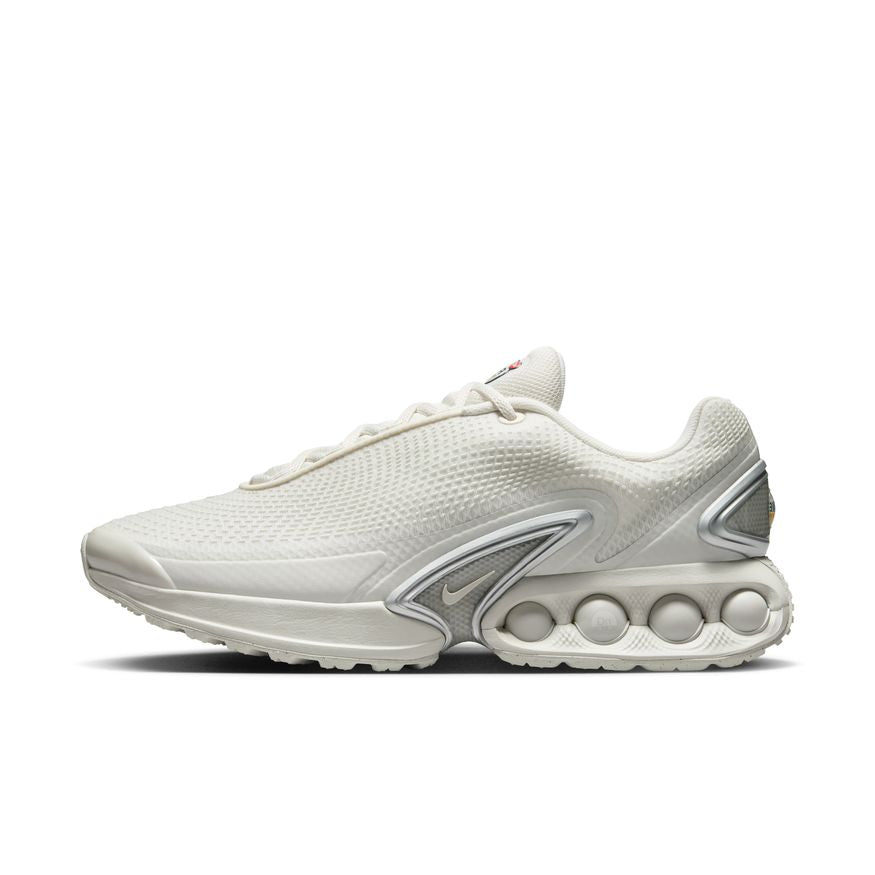 Nike Air Max DN DV3337-013 (taille M)