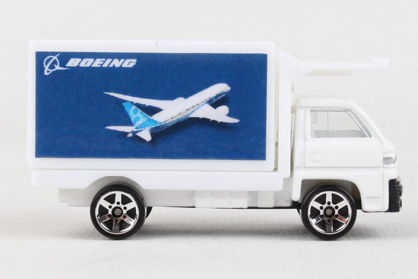 Daron - Boeing Commercial Play Set