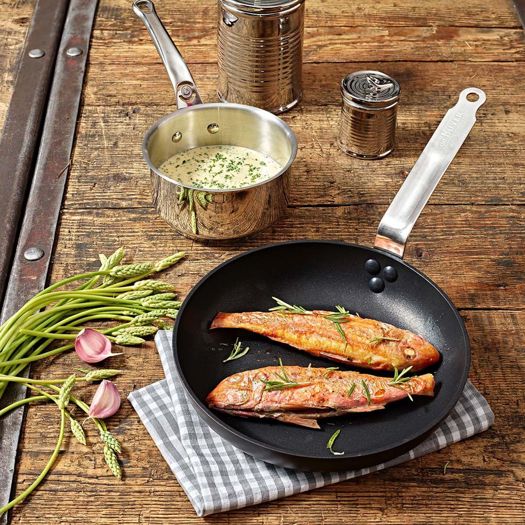 Debuyer - Choc Intense Fry Pan round NS, ss handle, 32cm