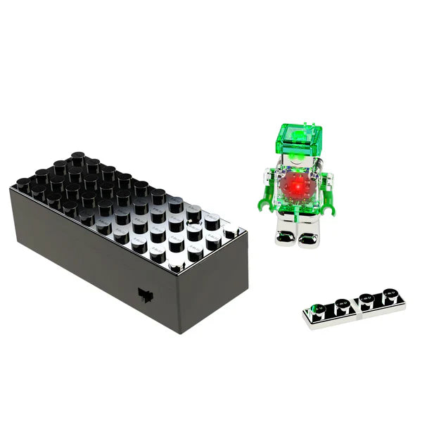 E-Blox - Lumen - Robyn Powerfigure